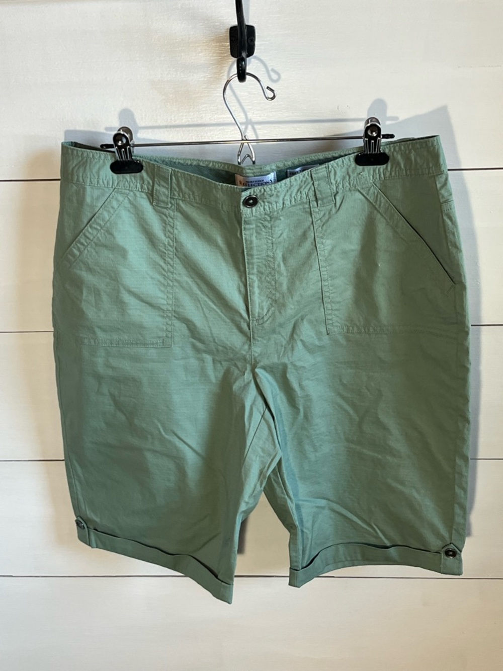 Northern Reflections Women’s Casual Utility Shorts